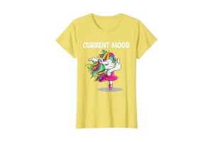 Tee-shirt jaune "current mood" avec licorne doigt d'honneur femme