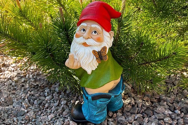 Nain de jardin doigt d'honneur fuck - Pisse debout - 24 cm