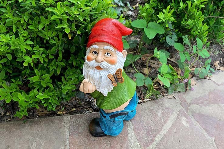 Nain de jardin doigt d'honneur fuck - Pisse debout - 24 cm