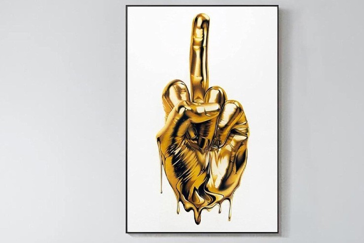 Toile décoration moderne doigt d'honneur doré 42x60 cm