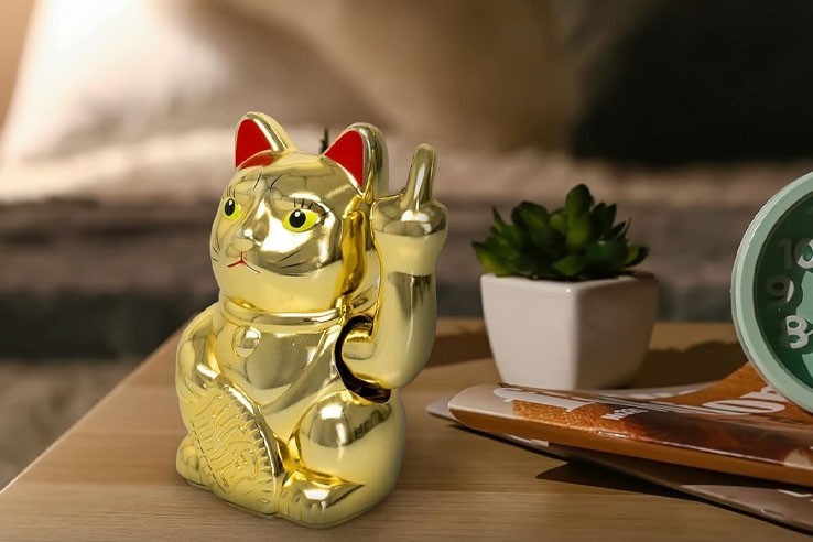 Chat Lucky Cat couleur or avec doigt d'honneur de décoration