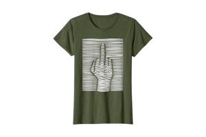 T-shirt femme amusant vert kaki et blanc motif doigt d'honneur effet 3D